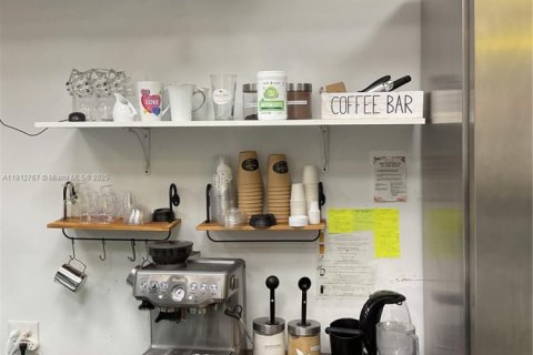 Immobilier commercial à vendre à Miami Lakes, Floride № 1969117 - photo 18