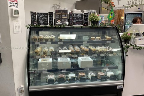 Immobilier commercial à vendre à Miami Lakes, Floride № 1969117 - photo 5