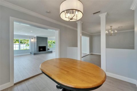 Villa ou maison à vendre à Saint Petersburg, Floride: 3 chambres, 160.91 m2 № 1801869 - photo 23