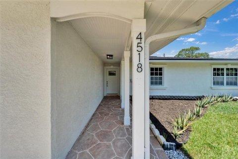 Villa ou maison à vendre à Saint Petersburg, Floride: 3 chambres, 160.91 m2 № 1801869 - photo 8