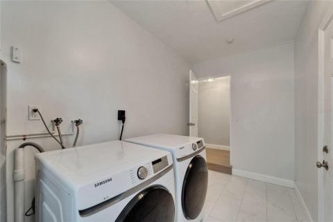 Villa ou maison à vendre à Saint Petersburg, Floride: 3 chambres, 160.91 m2 № 1801869 - photo 29