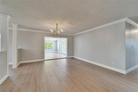 Villa ou maison à vendre à Saint Petersburg, Floride: 3 chambres, 160.91 m2 № 1801869 - photo 11