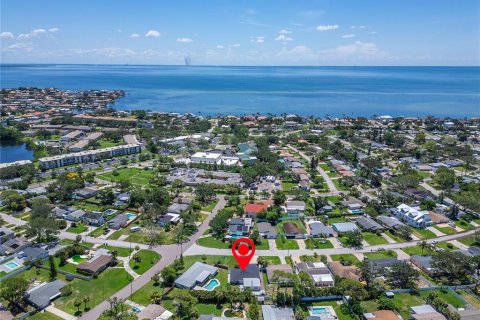 Villa ou maison à vendre à Saint Petersburg, Floride: 3 chambres, 160.91 m2 № 1801869 - photo 4
