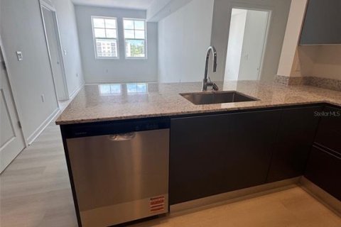 Copropriété à louer à Orlando, Floride: 2 chambres, 95.04 m2 № 2406732 - photo 12