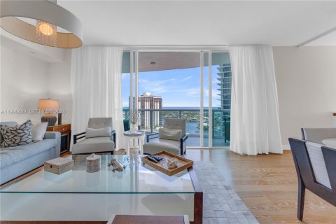 Condominio en venta en Aventura, Florida, 3 dormitorios, 169.55 m2 № 2056894 - foto 1