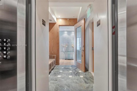 Condominio en venta en Aventura, Florida, 3 dormitorios, 169.55 m2 № 2056894 - foto 7