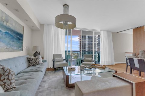 Condominio en venta en Aventura, Florida, 3 dormitorios, 169.55 m2 № 2056894 - foto 13