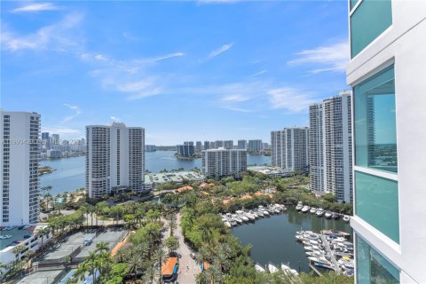 Condominio en venta en Aventura, Florida, 3 dormitorios, 169.55 m2 № 2056894 - foto 5