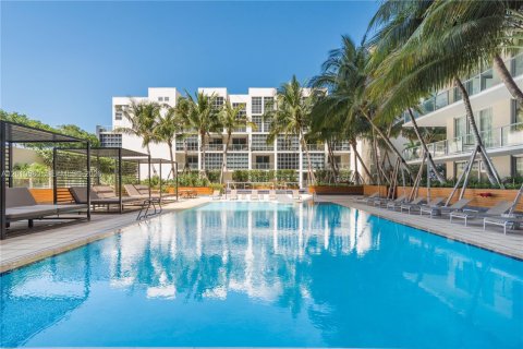 Condo in Miami, Florida, 3 bedrooms № 2076652 - photo 19