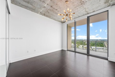 Condo in Miami, Florida, 3 bedrooms № 2076652 - photo 5