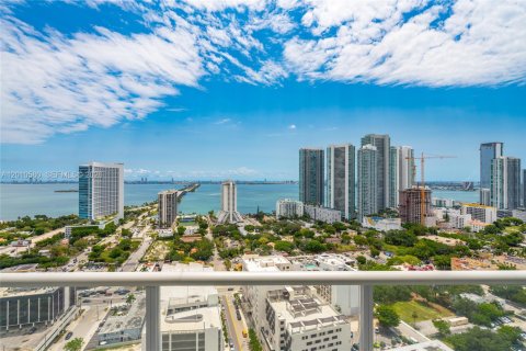 Condo in Miami, Florida, 3 bedrooms № 2076652 - photo 14