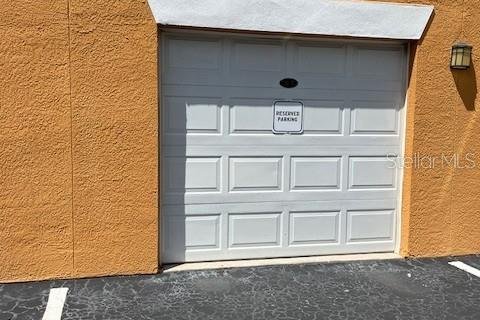 Condominio en alquiler en Seminole, Florida, 2 dormitorios, 85.93 m2 № 1906848 - foto 2