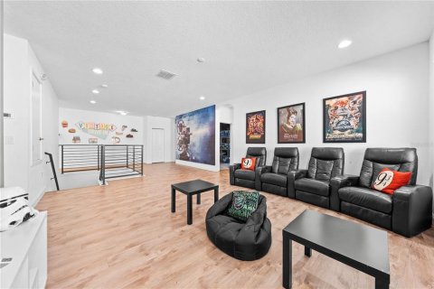 Villa ou maison à vendre à Kissimmee, Floride: 9 chambres, 369.66 m2 № 1722247 - photo 17