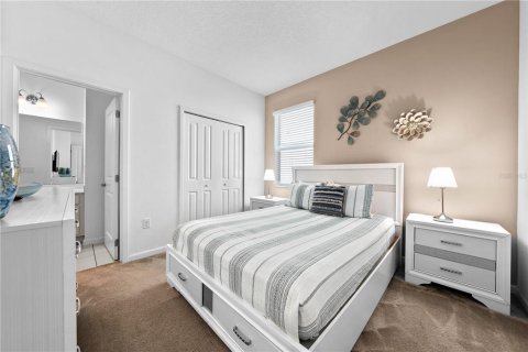 Villa ou maison à vendre à Kissimmee, Floride: 9 chambres, 369.66 m2 № 1722247 - photo 11