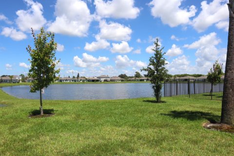 Villa ou maison à vendre à St. Lucie, Floride: 3 chambres, 122.07 m2 № 2172806 - photo 3