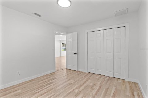 Casa en venta en Saint Petersburg, Florida, 2 dormitorios, 97.36 m2 № 1798319 - foto 10