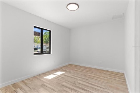 Casa en venta en Saint Petersburg, Florida, 2 dormitorios, 97.36 m2 № 1798319 - foto 18