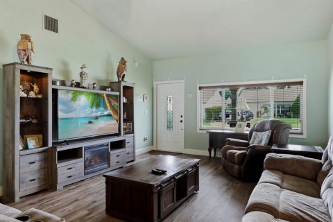 Villa ou maison à vendre à Lake Worth, Floride: 3 chambres, 177.72 m2 № 2268987 - photo 5