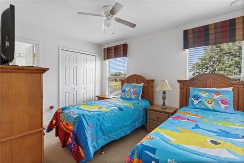 House in Kissimmee, Florida 6 bedrooms, 326.27 sq.m. № 2206590 - photo 15
