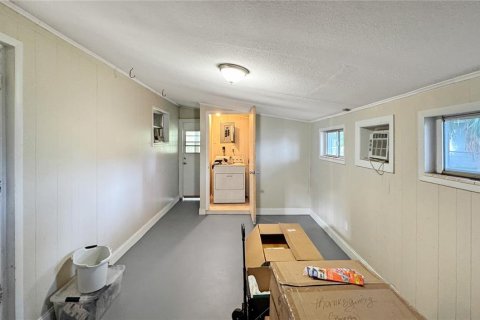 House in Orlando, Florida 3 bedrooms, 119.01 sq.m. № 1797322 - photo 10
