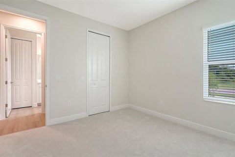 House in Parrish, Florida 3 bedrooms, 196.02 sq.m. № 2140276 - photo 26