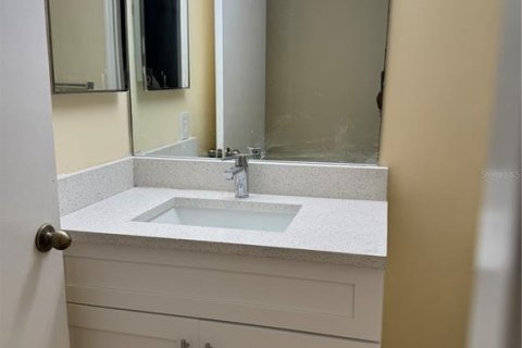 Condo in Fort Lauderdale, Florida, 2 bedrooms  № 1534213 - photo 15