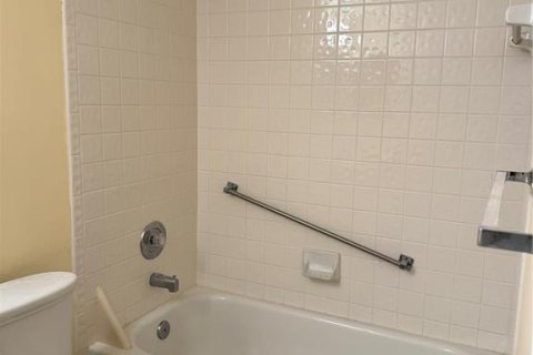 Condo in Fort Lauderdale, Florida, 2 bedrooms  № 1534213 - photo 27