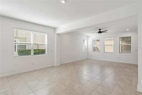 Touwnhouse à louer à Winter Garden, Floride: 3 chambres, 192.31 m2 № 2436746 - photo 2
