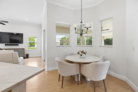 Villa ou maison à vendre à Jupiter, Floride: 4 chambres, 243.31 m2 № 2173522 - photo 11