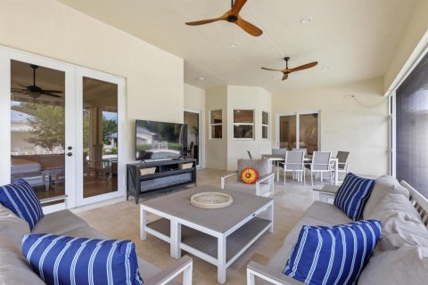 Villa ou maison à vendre à Jupiter, Floride: 4 chambres, 243.31 m2 № 2173522 - photo 21