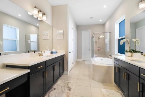 Villa ou maison à vendre à Odessa, Floride: 5 chambres, 388.42 m2 № 1844500 - photo 17