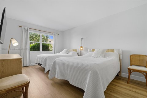 Купить кондоминиум в Лодердейл-бай-те-Си, Флорида 1 спальня, 78.97м2, № 2015082 - фото 22