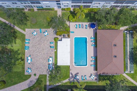 Купить кондоминиум в Лодердейл-бай-те-Си, Флорида 1 спальня, 78.97м2, № 2015082 - фото 5