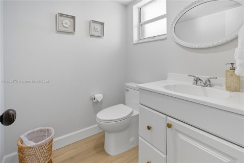 Купить кондоминиум в Лодердейл-бай-те-Си, Флорида 1 спальня, 78.97м2, № 2015082 - фото 19