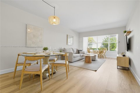 Купить кондоминиум в Лодердейл-бай-те-Си, Флорида 1 спальня, 78.97м2, № 2015082 - фото 17