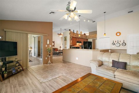 Casa en venta en Leesburg, Florida, 2 dormitorios, 191.66 m2 № 1658302 - foto 22