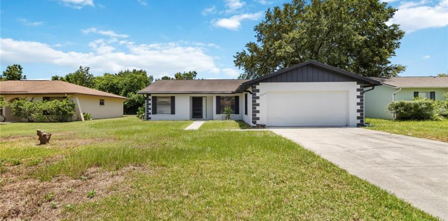 Villa ou maison à Kissimmee, Floride 3 chambres, 125.51 m2 № 1879655