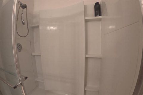 House in Kissimmee, Florida 4 bedrooms, 201.41 sq.m. № 2199412 - photo 11