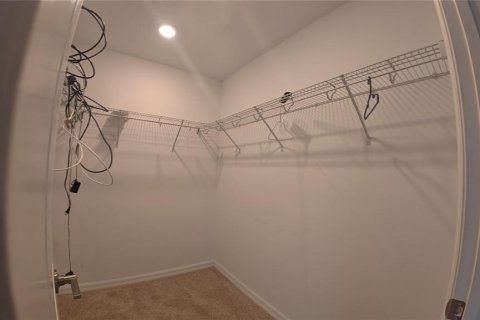 House in Kissimmee, Florida 4 bedrooms, 201.41 sq.m. № 2199412 - photo 14