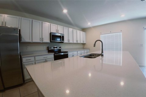 House in Kissimmee, Florida 4 bedrooms, 201.41 sq.m. № 2199412 - photo 20