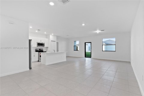 House in Homestead, Florida 3 bedrooms, 160.35 sq.m. № 2081385 - photo 9