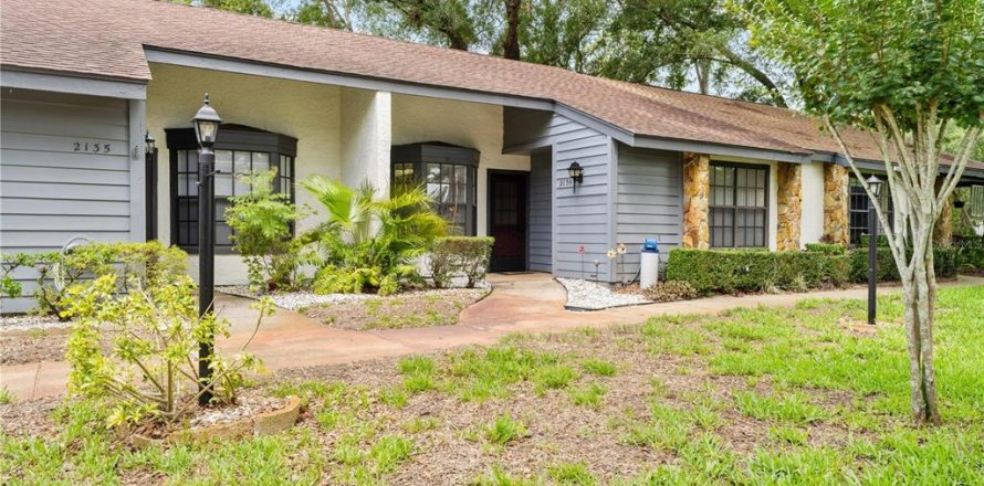Villa ou maison à Spring Hill, Floride 2 chambres, 92.44 m2 № 2213648
