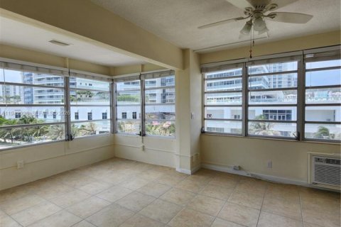 Copropriété à louer à Fort Lauderdale, Floride: 1 chambre, 75.34 m2 № 1999383 - photo 6