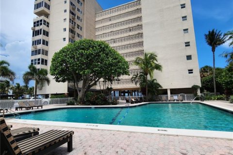 Copropriété à louer à Fort Lauderdale, Floride: 1 chambre, 75.34 m2 № 1999383 - photo 30