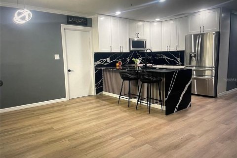 Villa ou maison à vendre à Bradenton, Floride: 3 chambres, 129.69 m2 № 2204734 - photo 4