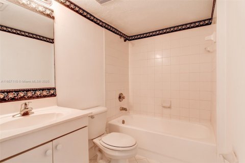 Condominio en alquiler en Homestead, Florida, 3 dormitorios, 111.11 m2 № 1883796 - foto 28