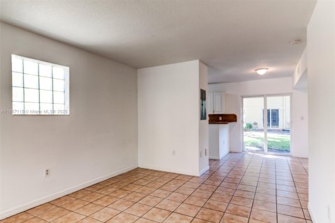 Condominio en alquiler en Homestead, Florida, 3 dormitorios, 111.11 m2 № 1883796 - foto 29