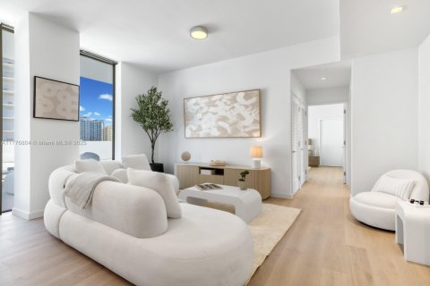 Condo in Miami Beach, Florida, 2 bedrooms  № 1701246 - photo 5