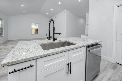 Casa en venta en Saint Petersburg, Florida, 3 dormitorios, 117.06 m2 № 1795140 - foto 22
