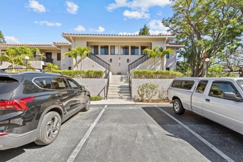 Copropriété à vendre à Tarpon Springs, Floride: 2 chambres, 98.94 m2 № 1626509 - photo 1